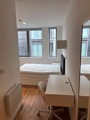 Photo 8- click for photo gallery